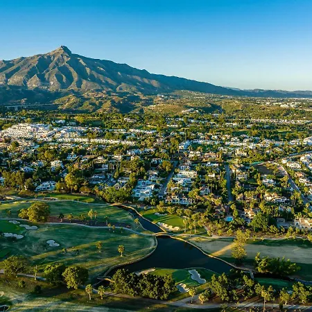 Vacation I La Alzambra Peaceful Hideaway With Sea Views Marbella