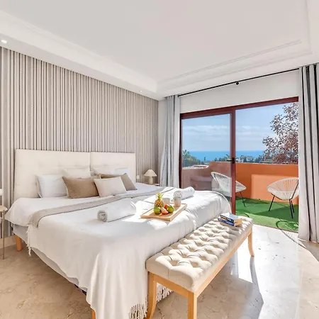 Vacation I La Alzambra Peaceful Hideaway With Sea Views Holiday home