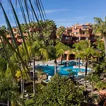 Vacation I La Alzambra Peaceful Hideaway With Sea Views, Close To Puerto Banus, Large Communal Pool, Luxury Renovated Interiors, Sun-drenched Terrace * Marbella