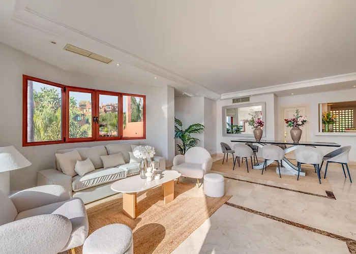 Vacation I La Alzambra Peaceful Hideaway With Sea Views *