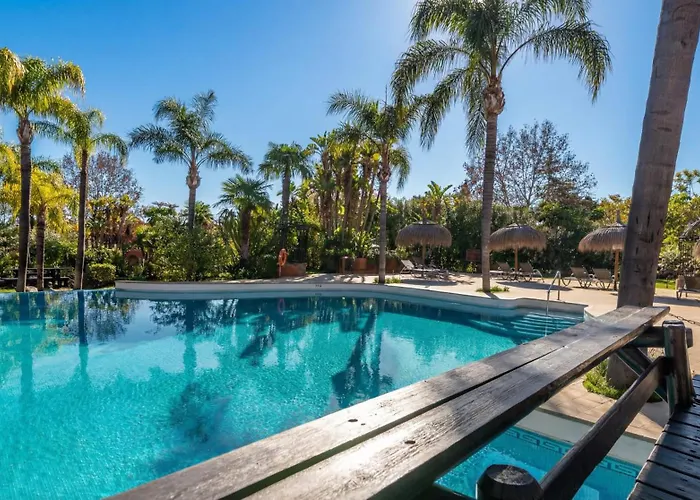 Semesterbostad Vacation I La Alzambra Peaceful Hideaway With Sea Views *