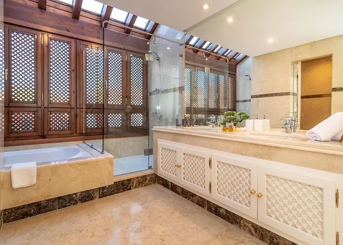 Vacation I La Alzambra Peaceful Hideaway With Sea Views Semesterbostad *