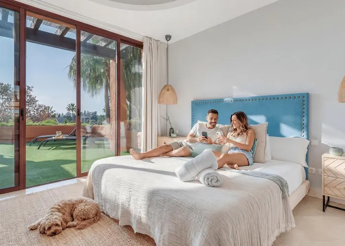 Vacation I La Alzambra Peaceful Hideaway With Sea Views 펜션 *